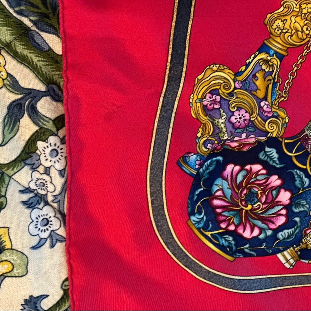 Hermès | Vintage Le Flacon Silk Scarf - Picture 6 of 13